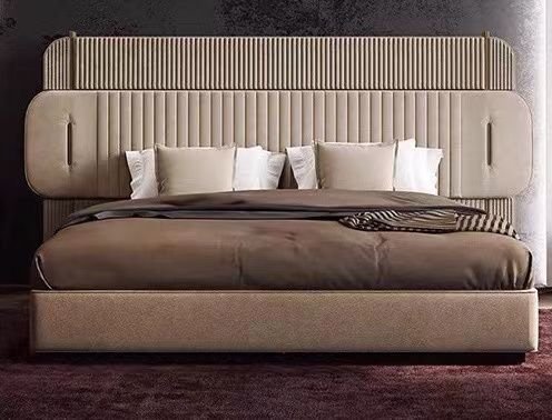 Crown Imperial Bedroom Set - Image 2