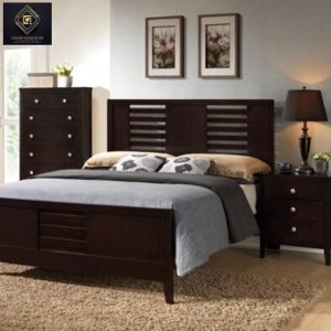 Crown-Victoria-Bed-with-Side-Tables