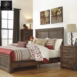 Crown-Victoria-Upholstered-Bed-Set