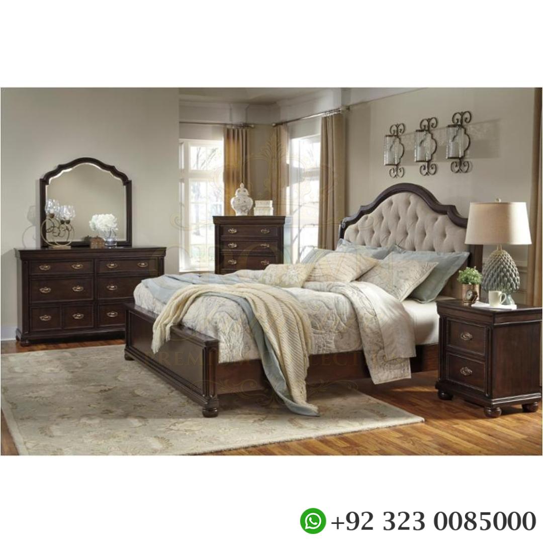 Crown Crescent Bed Set