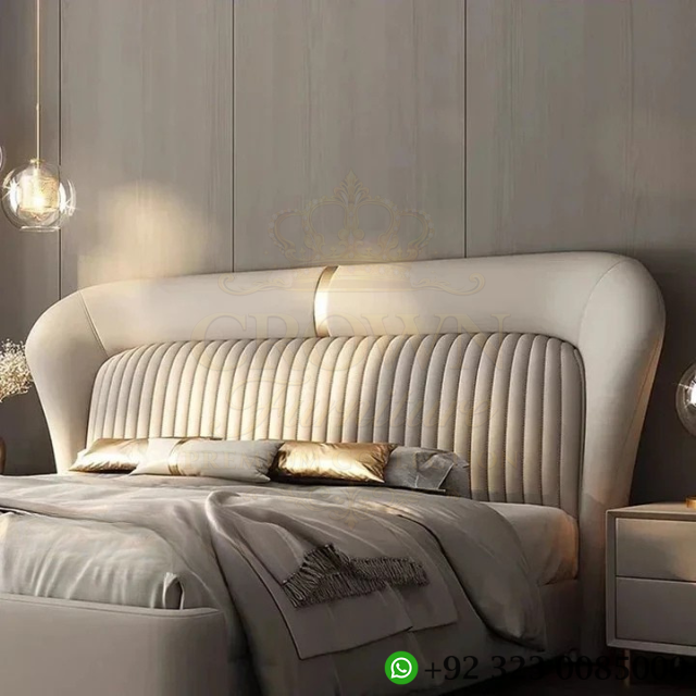 Crown Heritage Storage Bed Set - Image 4